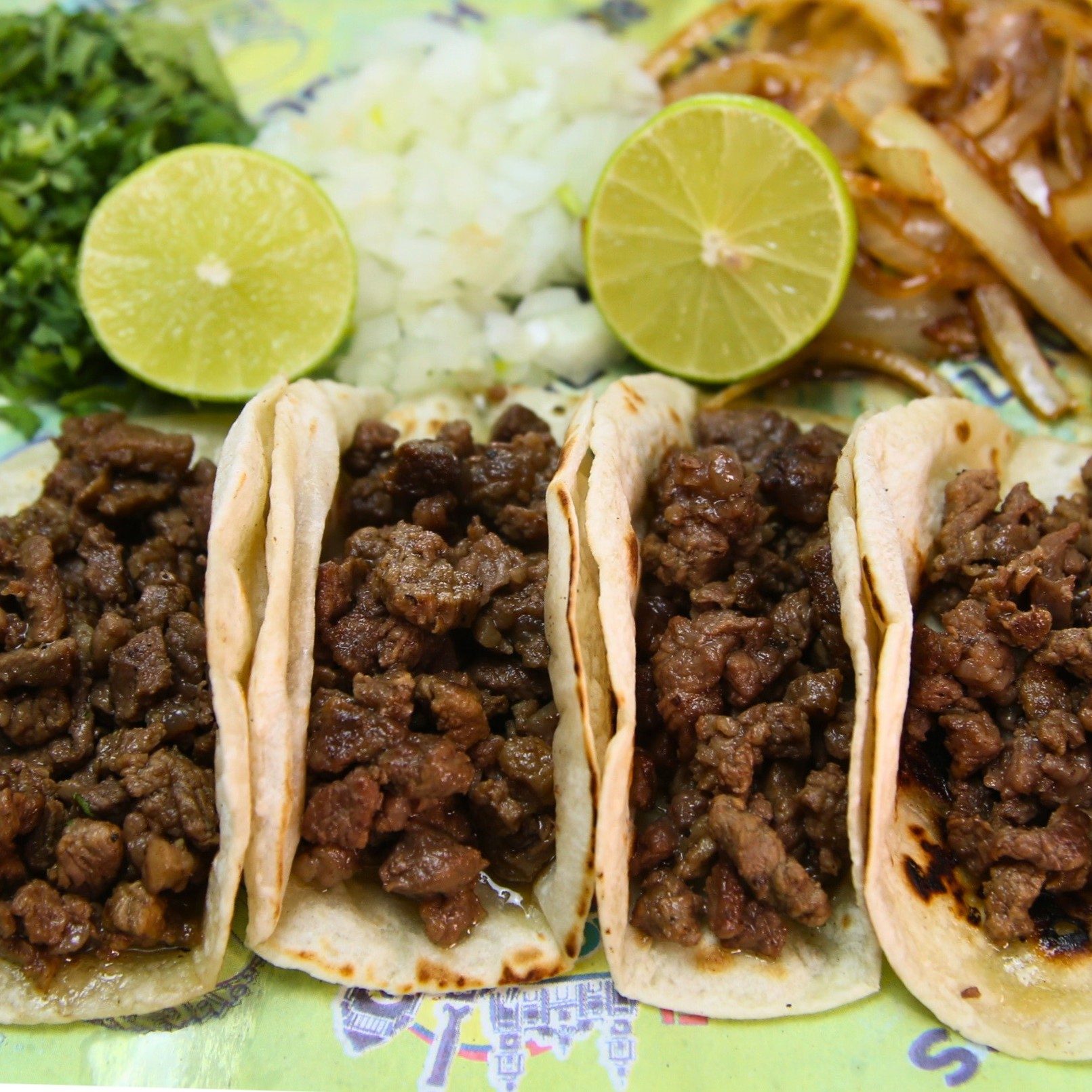 Tacos De Fajita Asada (Grilled Fajita Tacos).