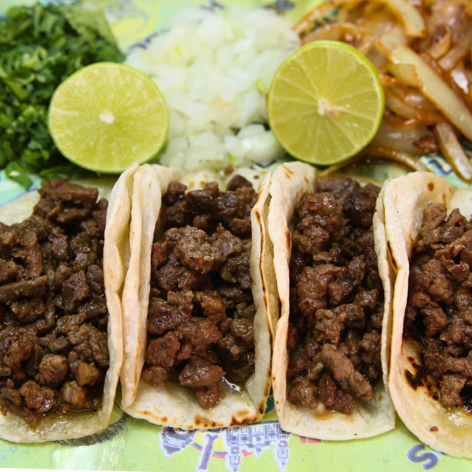 Tacos De Fajita Asada (Grilled Fajita Tacos).